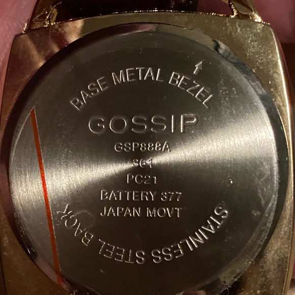 Beautiful Gossip Watch - Picture 4 of 6